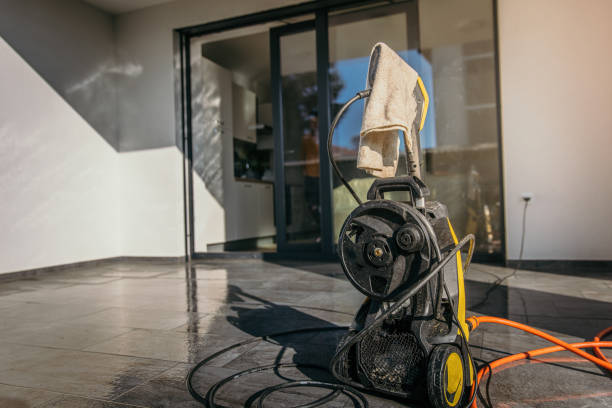 Best Sidewalk and Walkway Pressure Cleaning in Hawaiian Gardens, CA